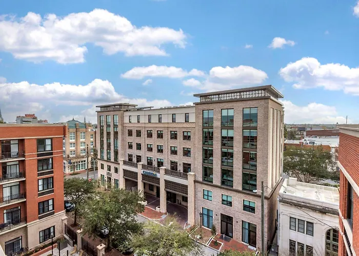 Hotels with a view Cambria Savannah Downtown Historic District